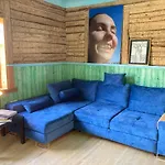 Cozy Private House With Patio Near The Beach! Casa vacanze Pärnu