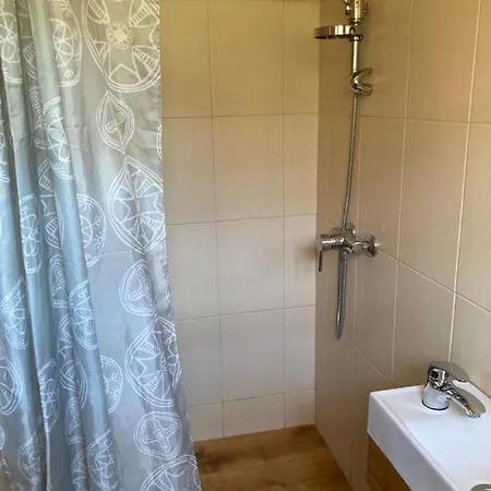 Vakantiehuis Cozy Private House With Patio Near The Beach! *